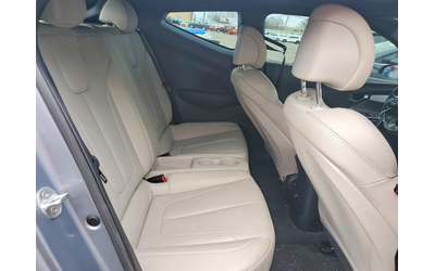 Hyundai VELOSTER 1.6L 4 FRONT WHEEL DRIVE - автомобили, коли, обяви за нови и употребявани 9