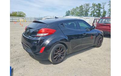 hyundai-veloster-1-6l-4-front-wheel-drive - 2