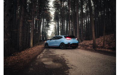 Hyundai Veloster N 2.0T - автомобили, коли, обяви за нови и употребявани 6