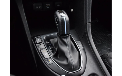 Hyundai Veloster * АвтоКредит * (ЦЕНА ДО БГ) - автомобили, коли, обяви за нови и употребявани 15