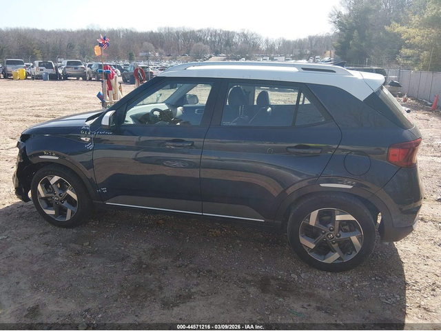 Hyundai Venue 1.6L I-4 DOHC, VVT, 121HP Front Wheel Drive - автомобили, коли, обяви за нови и употребявани 14