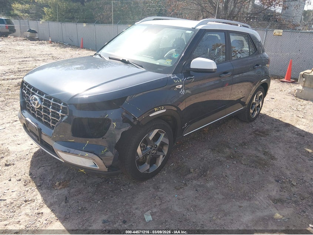Hyundai Venue 1.6L I-4 DOHC, VVT, 121HP Front Wheel Drive - автомобили, коли, обяви за нови и употребявани 1