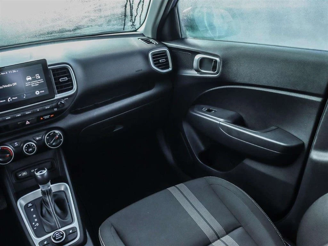 Hyundai Venue * SEL & Limited * CARFAX * ЦЕНА ДО БГ - автомобили, коли, обяви за нови и употребявани 12