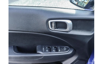 Hyundai Venue CARPLAY  PUSH START С РЕГИСТРАЦИЯ & АВТОКРЕДИТ - автомобили, коли, обяви за нови и употребявани 7