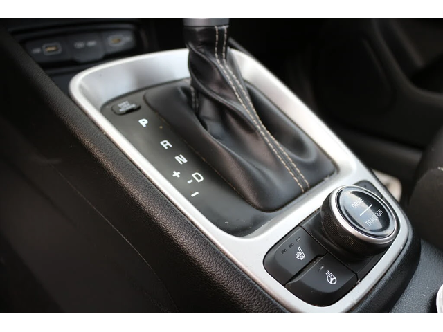 Hyundai Venue SEL* FWD* АвтоКредит* (ЦЕНА ДО БГ) - автомобили, коли, обяви за нови и употребявани 14