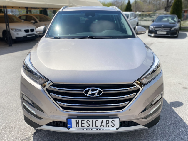 HYUNDAY TUCSON 1.7D AUTOMATIC - автомобили, коли, обяви за нови и употребявани 1