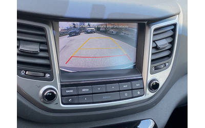 HYUNDAY TUCSON 1.7D AUTOMATIC - автомобили, коли, обяви за нови и употребявани 8