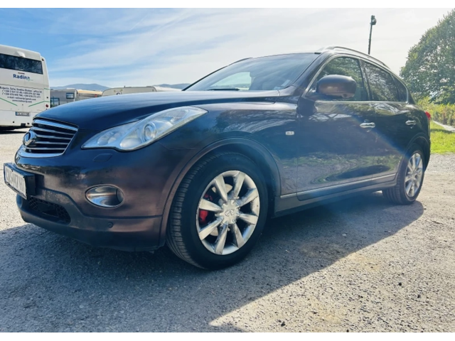 Infiniti Ex37, 2009 г., 167000 км, 389 к.с. - автомобили, коли, обяви за нови и употребявани 3