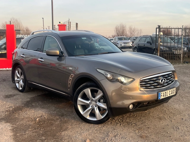 Infiniti Fx 30 3.0 dS - автомобили, коли, обяви за нови и употребявани 0