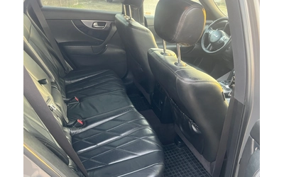 Infiniti Fx 30 3.0 dS - автомобили, коли, обяви за нови и употребявани 10