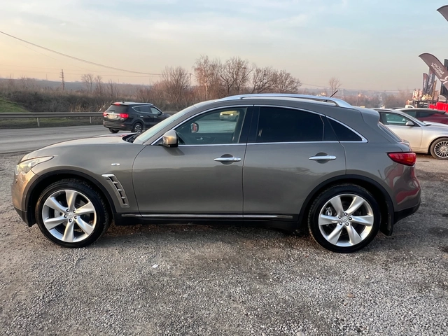 Infiniti Fx 30 3.0 dS - автомобили, коли, обяви за нови и употребявани 3