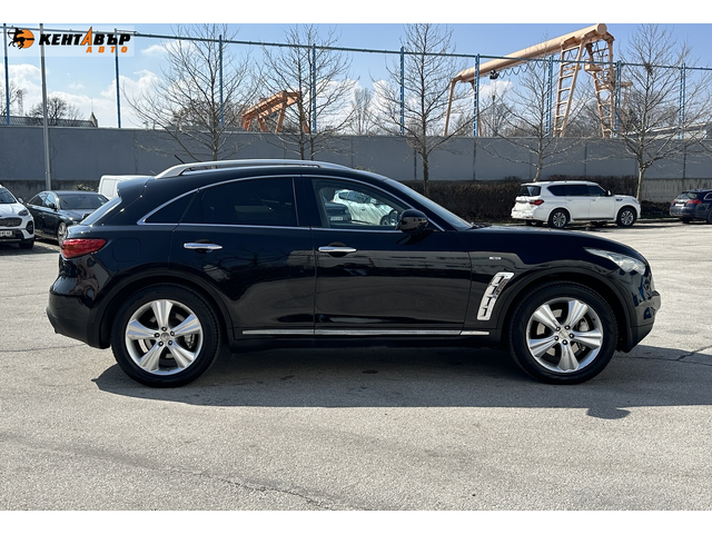Infiniti FX30 V6 GT 3.0d 238к.с./Внос от Италия/ГАРАНЦИЯ ОТ КЕНТАВЪР - автомобили, коли, обяви за нови и употребявани 4
