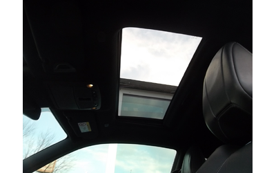 Infiniti Q 60 S - автомобили, коли, обяви за нови и употребявани 12