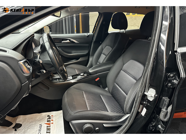 Infiniti Q30 2.2d/Автомат/Реални километри - автомобили, коли, обяви за нови и употребявани 6