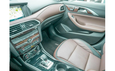 Infiniti Q30 2.2d AWD - автомобили, коли, обяви за нови и употребявани 13