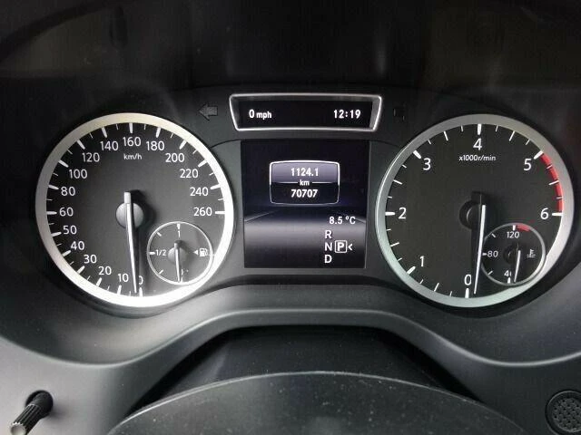 Infiniti Q30 2.2d AWD Sport - автомобили, коли, обяви за нови и употребявани 9