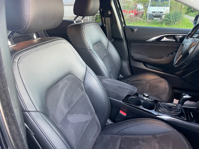 Infiniti Q30 1.5TDI-LUXURY-ITALIA - автомобили, коли, обяви за нови и употребявани 5