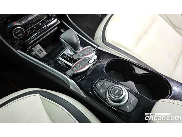 Infiniti Q30 2.0t GALLERY WHITE * БЯЛА КОЖА * ПАНОРАМА * 2КЛЮЧА - автомобили, коли, обяви за нови и употребявани 7