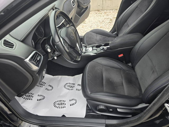 Infiniti Q30 QS30 4X4 - автомобили, коли, обяви за нови и употребявани 10