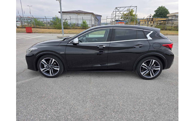 infiniti-q30-qs30-4x4 - 3