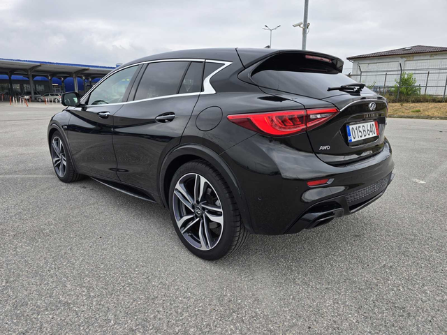 Infiniti Q30 QS30 4X4 - автомобили, коли, обяви за нови и употребявани 4