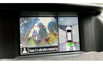 Infiniti Q30 QX30 2.2D 16V TURBO 4x4 64000km - автомобили, коли, обяви за нови и употребявани 9