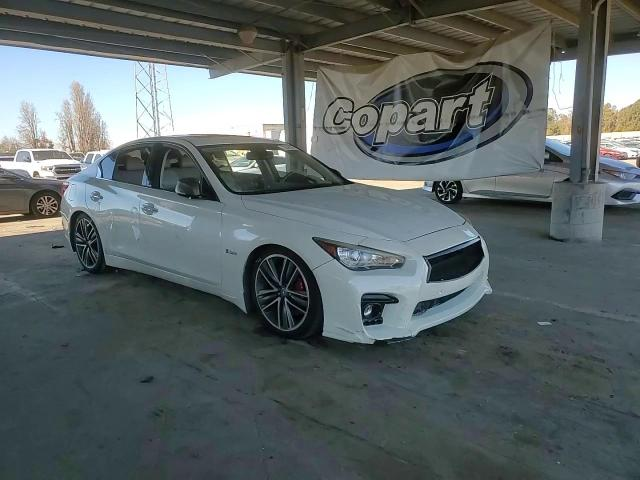 Infiniti Q50 3.0L 6 Rear-wheel drive - автомобили, коли, обяви за нови и употребявани 0