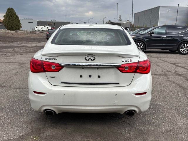 Infiniti Q50 3.0L 6cyl AWD - автомобили, коли, обяви за нови и употребявани 3