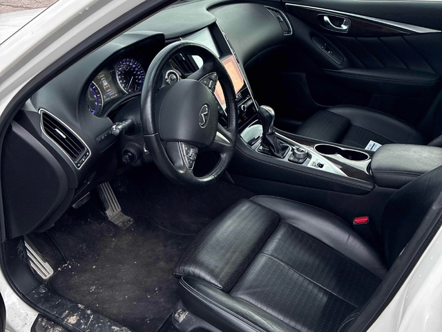 Infiniti Q50 3.0L 6cyl AWD - автомобили, коли, обяви за нови и употребявани 4