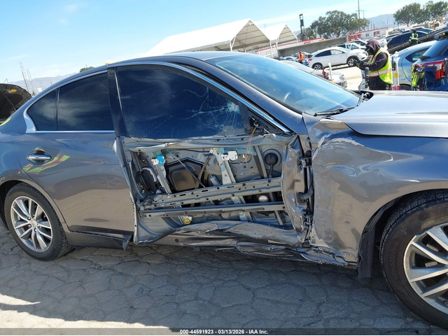 Infiniti Q50 3.0L V-6 DI, DOHC, VVT, TURBO, 300HP Rear Wheel Drive - автомобили, коли, обяви за нови и употребявани 13