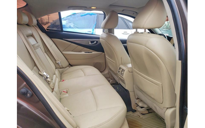 Infiniti Q50, 2015 г., 245576 км, 0 к.с. - автомобили, коли, обяви за нови и употребявани 9