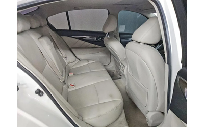 Infiniti Q50 - автомобили, коли, обяви за нови и употребявани 9
