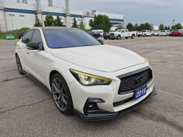 Infiniti Q50 3.0T SIGNATURE EDITION - автомобили, коли, обяви за нови и употребявани 0