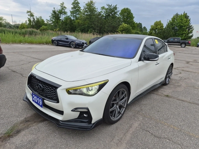 Infiniti Q50 3.0T SIGNATURE EDITION - автомобили, коли, обяви за нови и употребявани 1