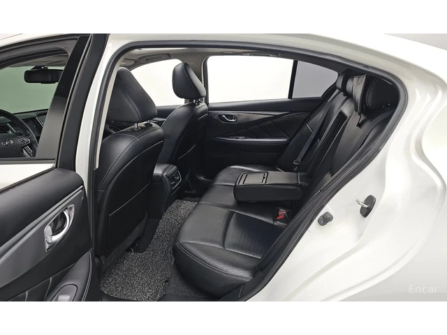 Infiniti Q50 S 3.5 Hybrid - автомобили, коли, обяви за нови и употребявани 8