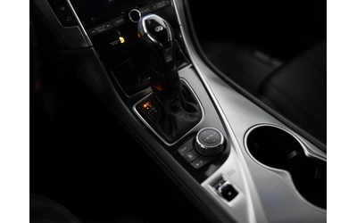 Infiniti Q60 2 - автомобили, коли, обяви за нови и употребявани 12