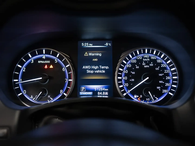 Infiniti Q60 2 - автомобили, коли, обяви за нови и употребявани 13