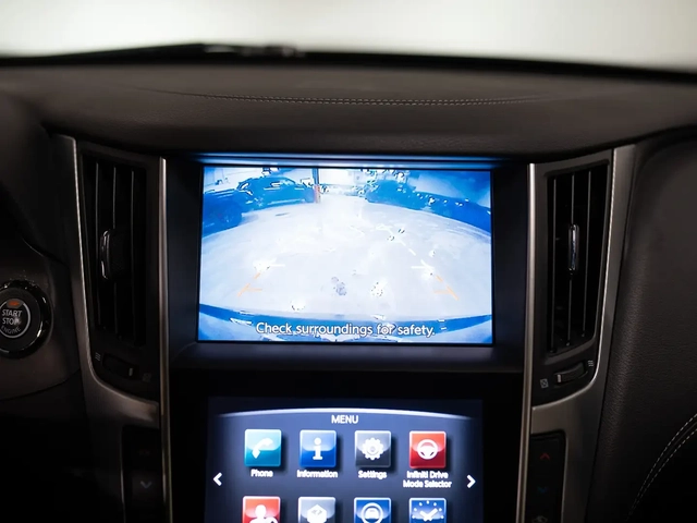 Infiniti Q60 2 - автомобили, коли, обяви за нови и употребявани 15
