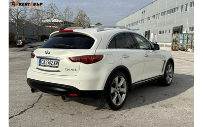 infiniti-qx70-3-0d-238-k-s - 3