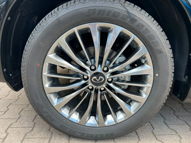 Infiniti QX80 PLATINUM - автомобили, коли, обяви за нови и употребявани 4