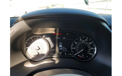 Infiniti QX80 LUXE - автомобили, коли, обяви за нови и употребявани 10