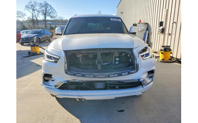 infiniti-qx80-5-6l-8-rear-wheel-drive - 5