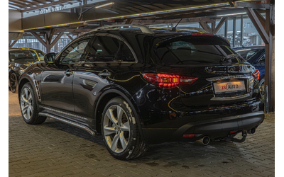 infinity-fx30-s-obduhvane-kamera-lane-assist - 2