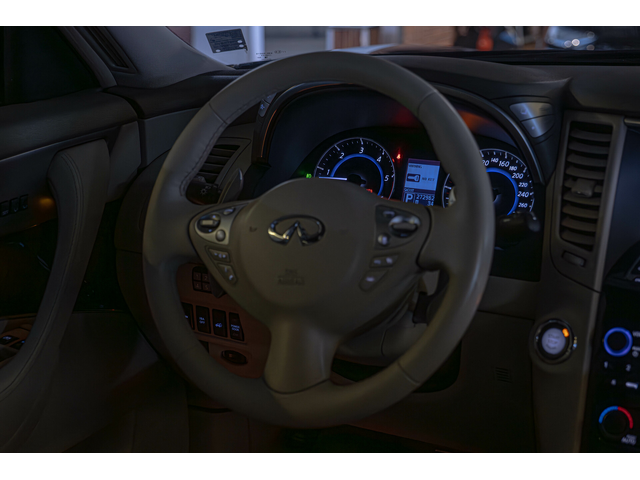 Infinity FX30 S/Обдухване/Камера/Lane Assist - автомобили, коли, обяви за нови и употребявани 3