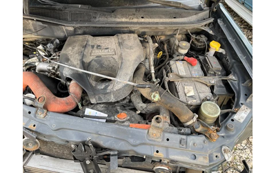 Isuzu D-max 2.5TDi 163к.с. на части - автомобили, коли, обяви за нови и употребявани 7