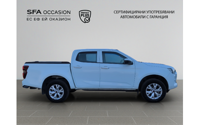 isuzu-d-max-4x4-d-c-activity - 3