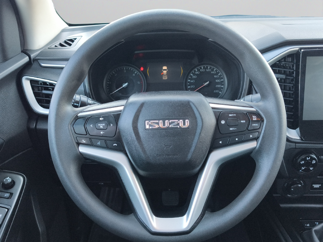 Isuzu D MAX 4x4 D/C ACTIVITY - автомобили, коли, обяви за нови и употребявани 9