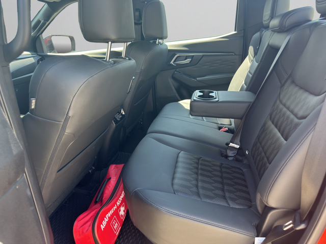 Isuzu D MAX ISUZU NEW D-MAX 4x4 D/C ARENA - автомобили, коли, обяви за нови и употребявани 12