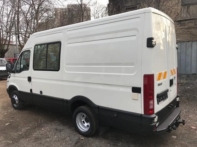 Iveco 35c11 МЕТАН - автомобили, коли, обяви за нови и употребявани 2