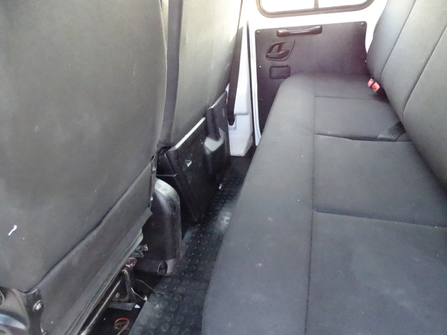 Iveco 35c13 КАТ. * Б* 7-места * КЛИМАТИК* - автомобили, коли, обяви за нови и употребявани 14